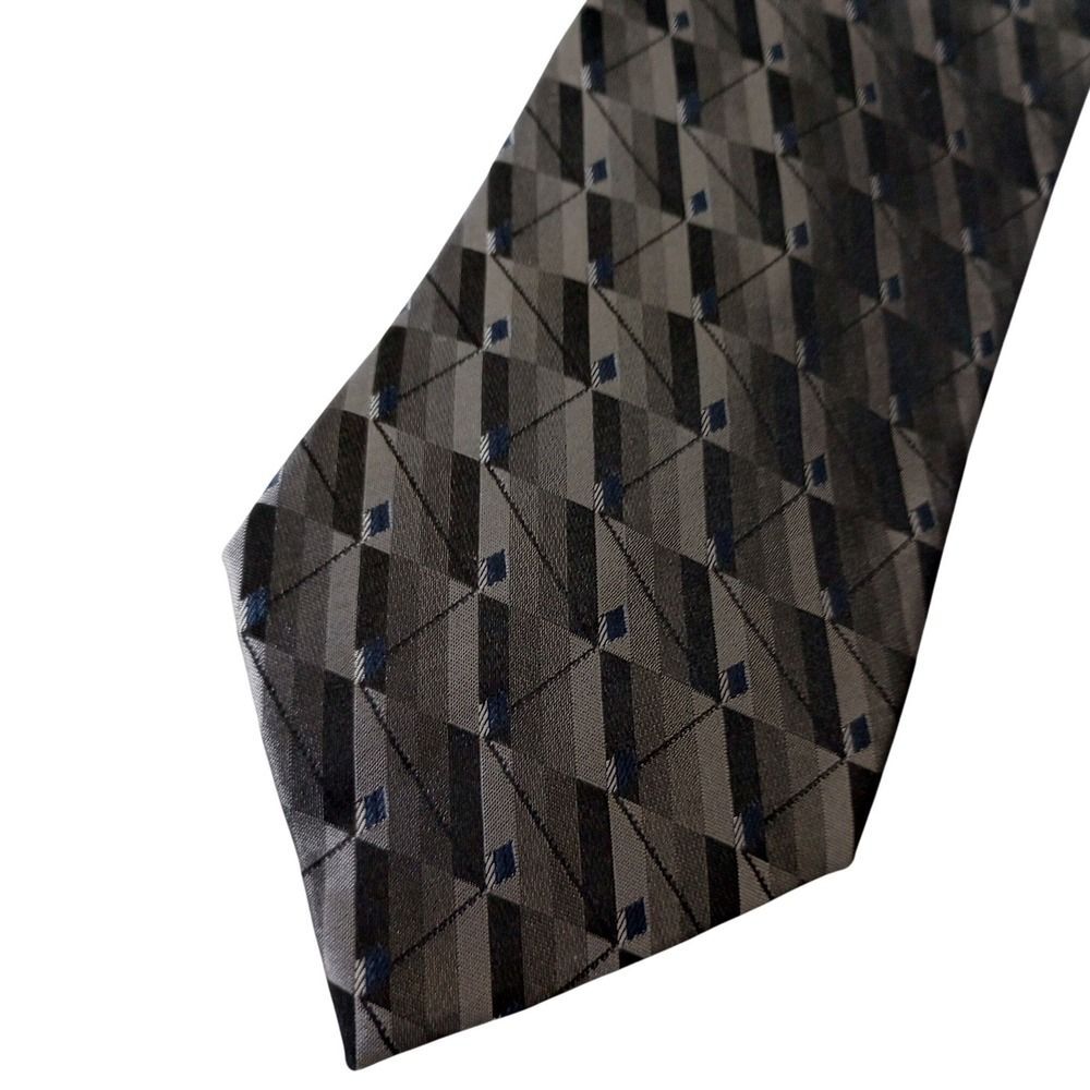 Ivy Crew Classics Mens Silk Tie Grey Black Silver Geometric Diamond Stripe